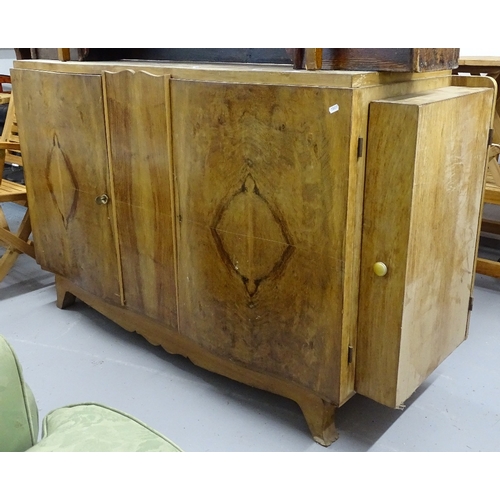 1824 - An Art Deco walnut sideboard/cocktail cabinet, with fold-out side and 2 panelled doors, L160cm