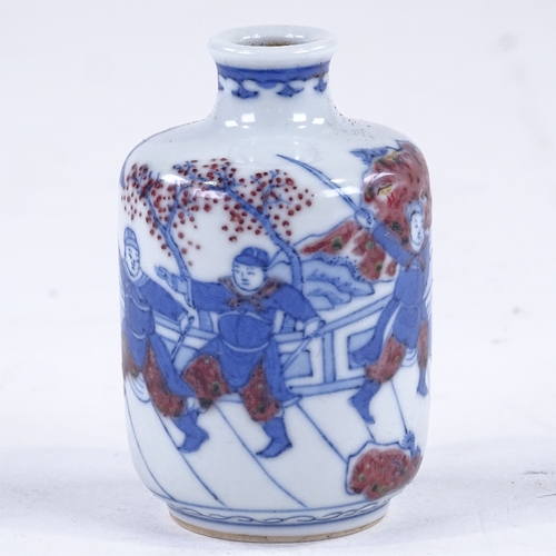 111 - A small Chinese blue white and iron-red glaze porcelain snuff bottle, with hand painted figures, 6 c... 