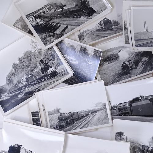 159 - Rodney Lissenden, collection of photographs of steam railway engines (approx 750)