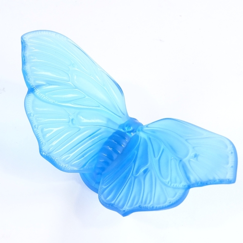 66 - MARC LALIQUE - blue opalescent glass butterfly, engraved signature, wingspan 11.5cm