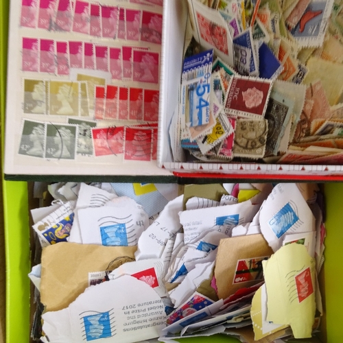 105 - A large quantity of various loose world postage stamps (boxful)