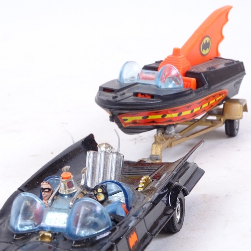 204 - Corgi diecast Batmobile and Batboat