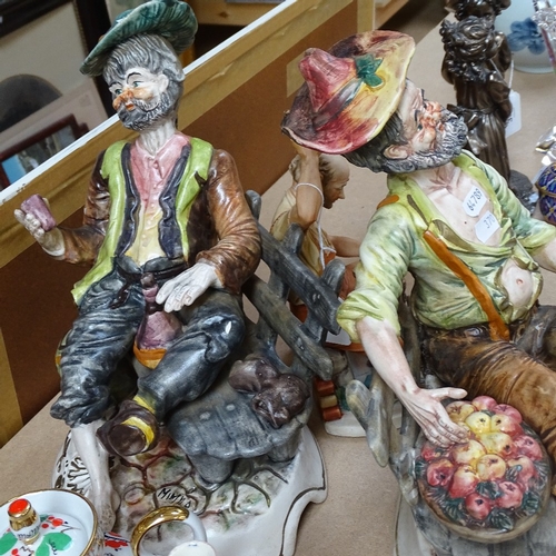 370 - A group of Italian pottery figures (5)