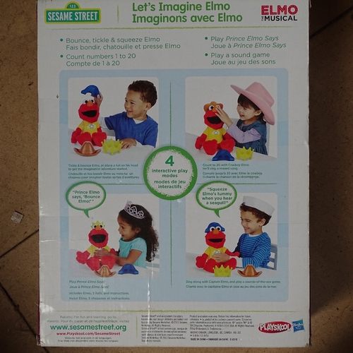 391 - A modern Sesame Street Elmo musical toy, boxed