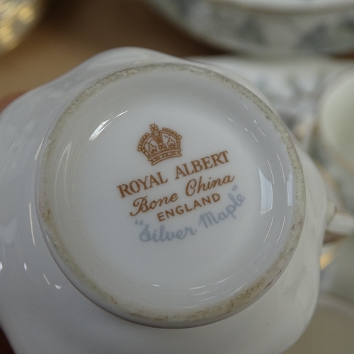 402 - Royal Albert 