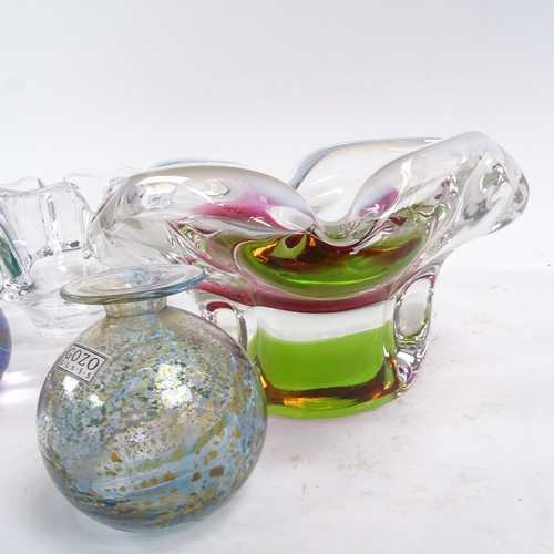 422 - Gozo glass pot, 6.cm, an Art glass bowl, Caithness paperweight etc