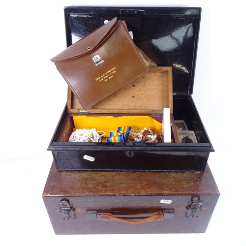 622 - An oak box with tray fitted interior, 38cm across, a tin with Masonic items, costume jewellery, and ... 