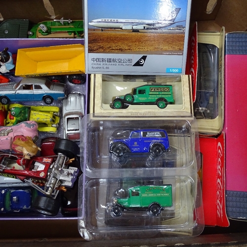 633 - Diecast toy cars, boxed Days Gone vehicles etc