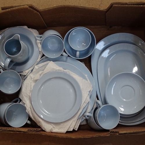 637 - Spode's English Lavender teaware and matching dinner plates