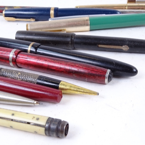 698 - Vintage fountain pens and propelling pencils, including Mordan