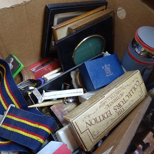 716 - Pipe rack, shield, cigarette cards etc