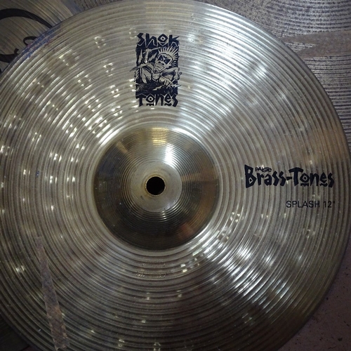 721 - 4 brass cymbals, largest 51cm