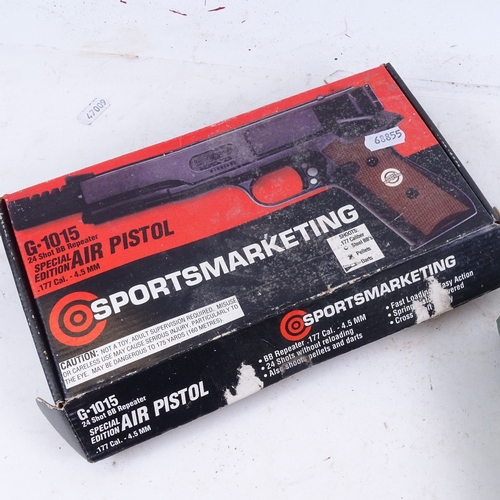 789 - A G.1015 24 Shot BB Repeater air pistol .177, boxed with target stand