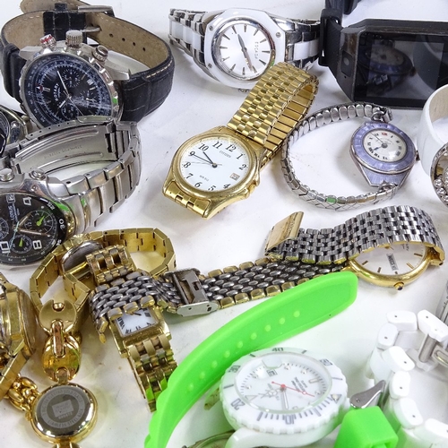 533 - A very large quantity of various watches and movements, mostly for spares and repairs, maker's inclu... 