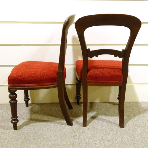 238 - A set of 6 Victorian mahogany balloon-back dining chairs