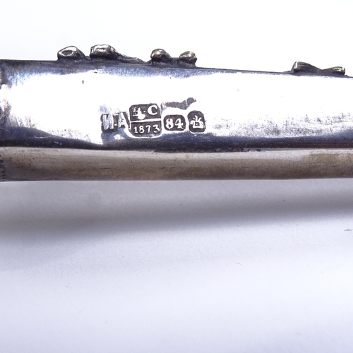 578 - JUDAICA - a large Russian silver 84 Zolotnik standard Torah scroll yad pointer, with Jewish man fini... 