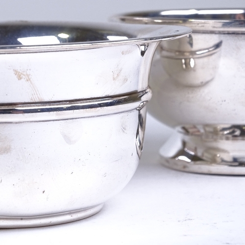 665 - 2 circular silver sugar bowls, maker's J Sherwood & Sons, and Ernest W Haywood, hallmarks Birmingham... 