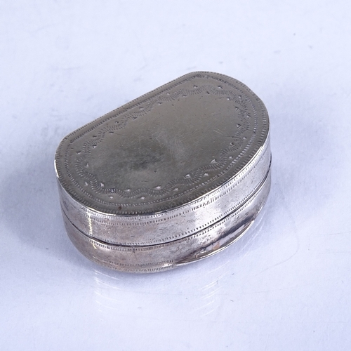 706 - An early 19th century silver vinaigrette, semi-circular form with bright-cut engraved decoration, pi... 