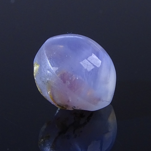 803 - A loose cabochon pale purplish blue 6 rayed star sapphire, diameter - 8.26mm, depth - 6.01mm, 0.87g