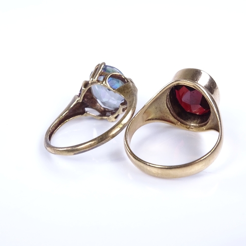 870 - 2 9ct gold stone set rings, stones include garnet and mystic topaz, sizes N and O respectively, 8.2g... 