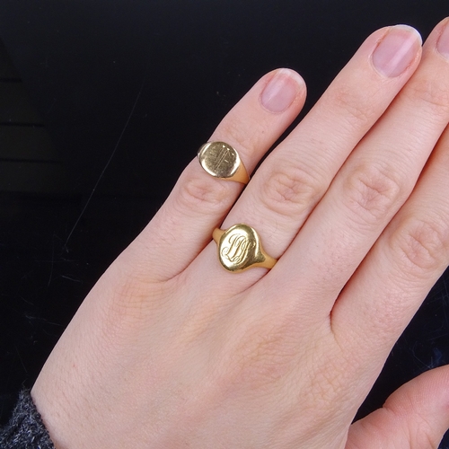 817 - 2 early 20th century 18ct gold signet rings, largest setting height 12.1mm, size E and K, 6.5g total... 