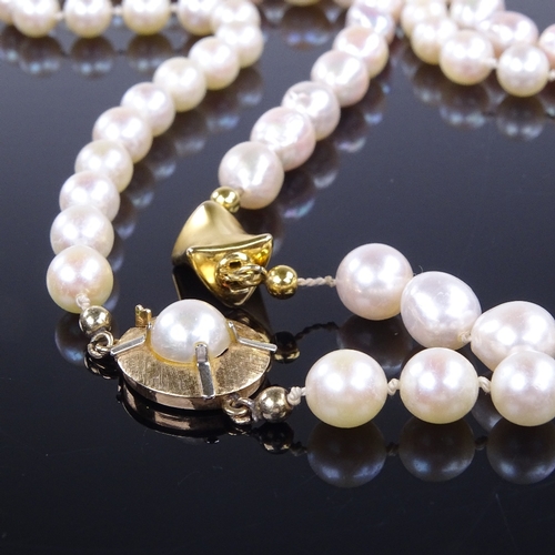 959 - 2 single-strand pearl necklaces, with 14ct gold clasps, both lengths 20