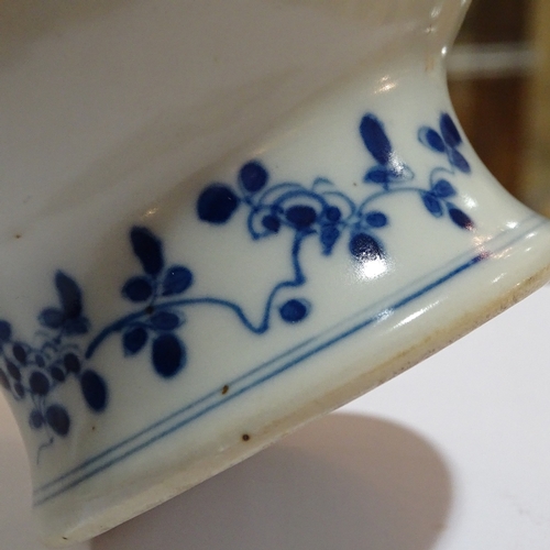 325 - A Chinese blue and white porcelain vase, with painted court scenes, height 25cm