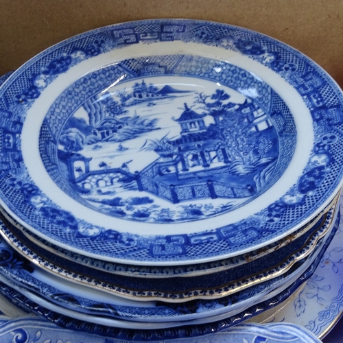 282 - Copeland Spode tureen, Spode plates, meat plates etc