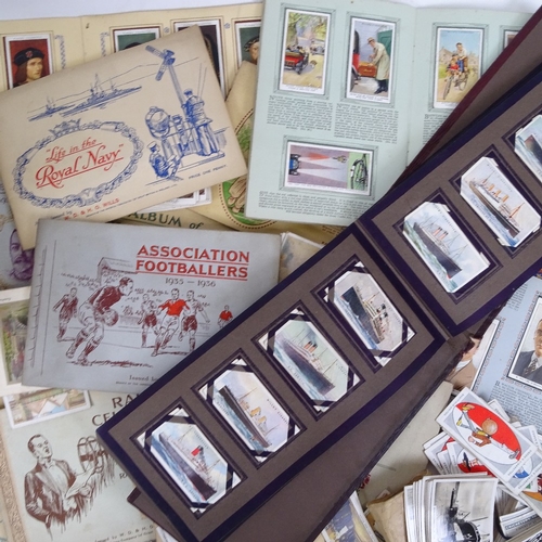 384 - A quantity of various cigarette cards, including Player's and Wills (boxful)