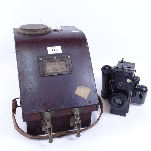 411 - Second World War Period Air Ministry bubble sextant Mk IX, ref 6B/313, original laminate case