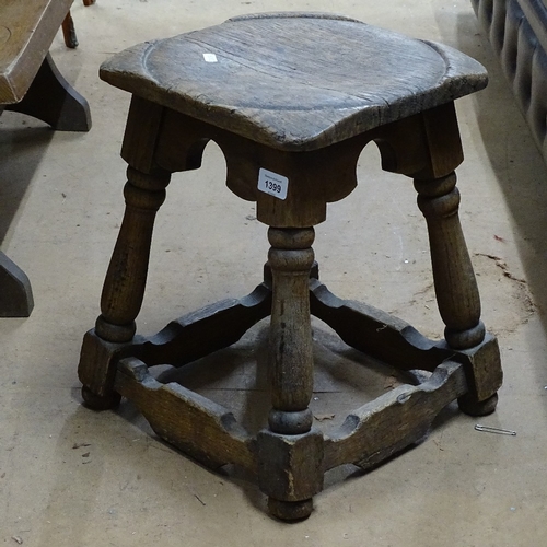 1399 - A small Antique oak stool