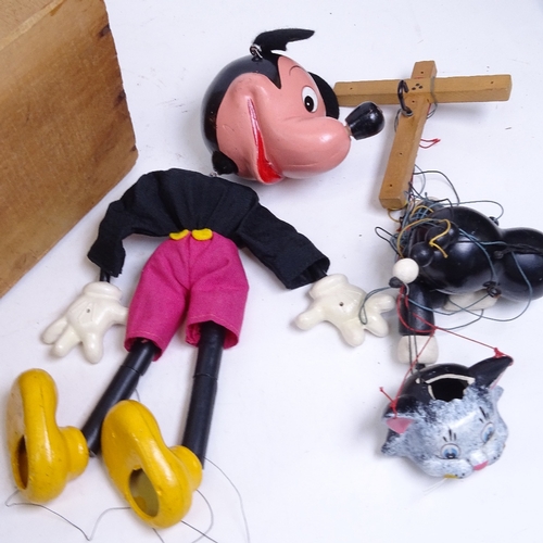 507 - Vintage Pelham puppets etc