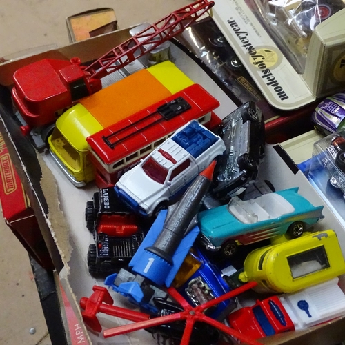 677 - Boxed Matchbox vehicles, and other toy cars