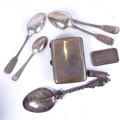 1098 - A collection of silver items, to include cigarette box, silver spoons etc, 7.4oz