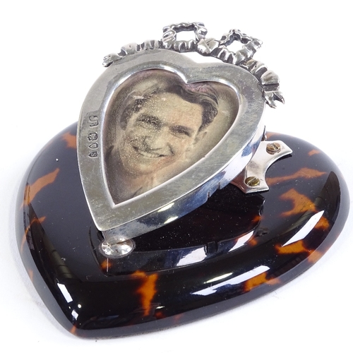 109 - A Victorian silver and tortoiseshell heart shaped desk clip/photo frame, hallmarks London 1893, leng... 