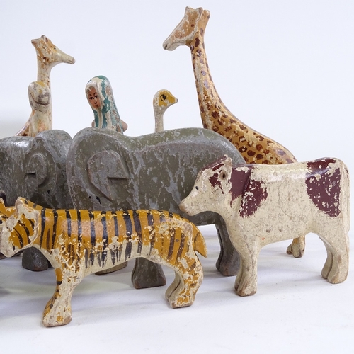 117 - A group of Vintage carved and painted wood Noah's Ark animals (25)