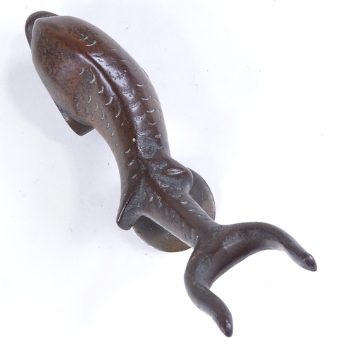 526 - A 19th century bronze gurgle fish design door knocker, length 18cm