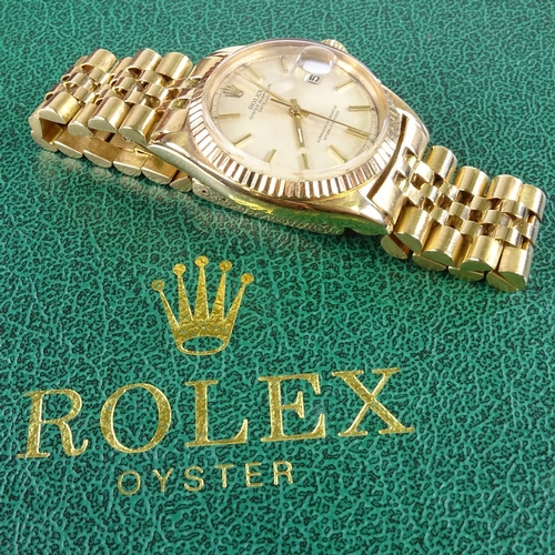 1009 - ROLEX - an 18ct gold Oyster Perpetual Datejust automatic wristwatch, ref. 1600, circa 1966, silvered... 