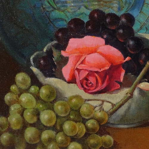 2269 - R H Hill, oil on canvas, still life, signed, 16