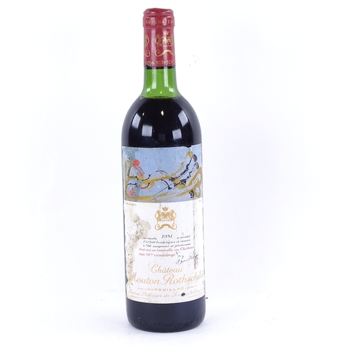 601 - A bottle of red Bordeaux wine, 1981 Chateau Mouton Rothschild, First Growth 1er Grand Cru Classe, Pa... 