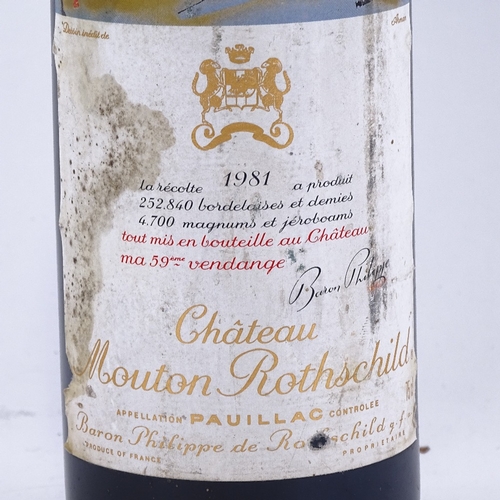 601 - A bottle of red Bordeaux wine, 1981 Chateau Mouton Rothschild, First Growth 1er Grand Cru Classe, Pa... 