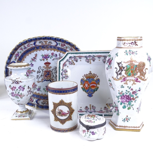 297 - A group of armorial porcelain, including Samson, largest vase height 24cm (6) (A/F)