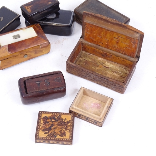 199 - A group of mainly 19th century snuffboxes, including Swedish birch example, tortoiseshell, horn and ... 