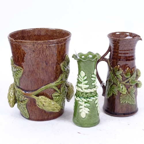 200 - 2 Rye Pottery Hop Ware items, comprising beaker, jug and vase, largest height 11.5cm (3)