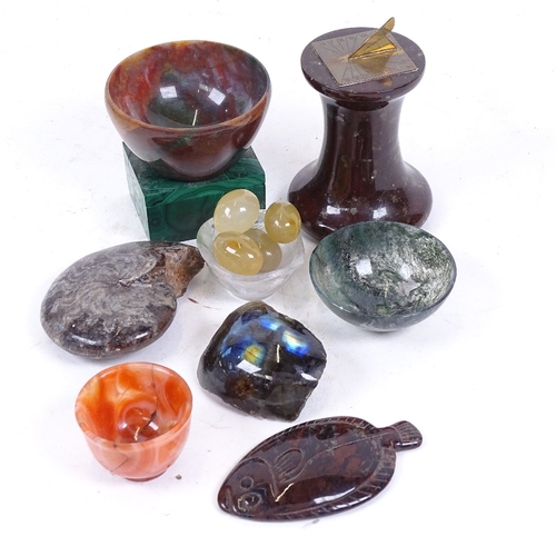 216 - Various hardstone carvings, including miniature serpentine sundial, agate bowls, ammonite fossil, ma... 