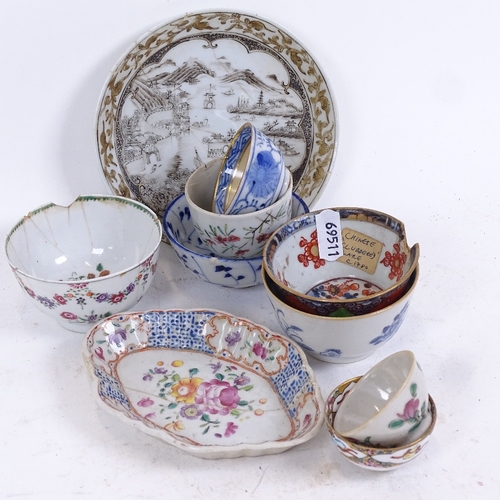 271 - A group of Chinese tea bowls and saucer, including 18th century Clobbered Ware example, mostly A/F (... 