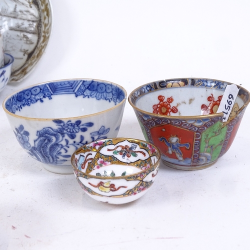 271 - A group of Chinese tea bowls and saucer, including 18th century Clobbered Ware example, mostly A/F (... 