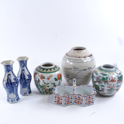 62 - A group of Oriental porcelain items, including a double-hexagon pot with handle, length 16cm, a pair... 
