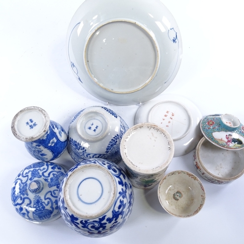 178 - A group of Chinese porcelain, mostly A/F