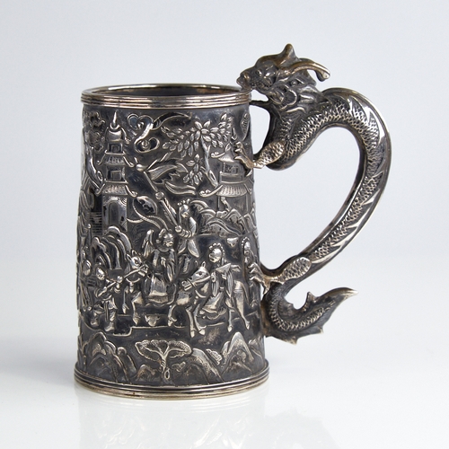 1140 - A mid-19th century Chinese export silver mug, by Cutshing of Canton, tapered cylindrical form with r... 